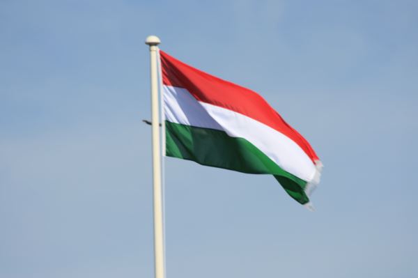 Hungarian_flag